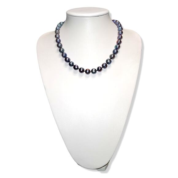 Genuine Round Circlet Peacock Black Cultured Pearls Hand tied 18" - Picture 3 of 5